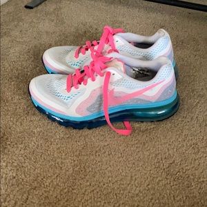 Nike women’s airmax with air bubble